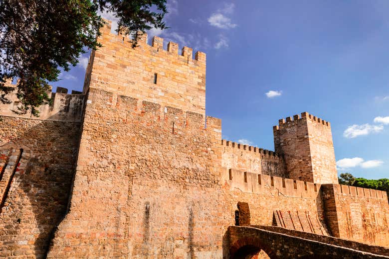 Entrando no Castelo de São Jorge