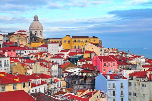 Tour do fado por Lisboa + Espetáculo com jantar